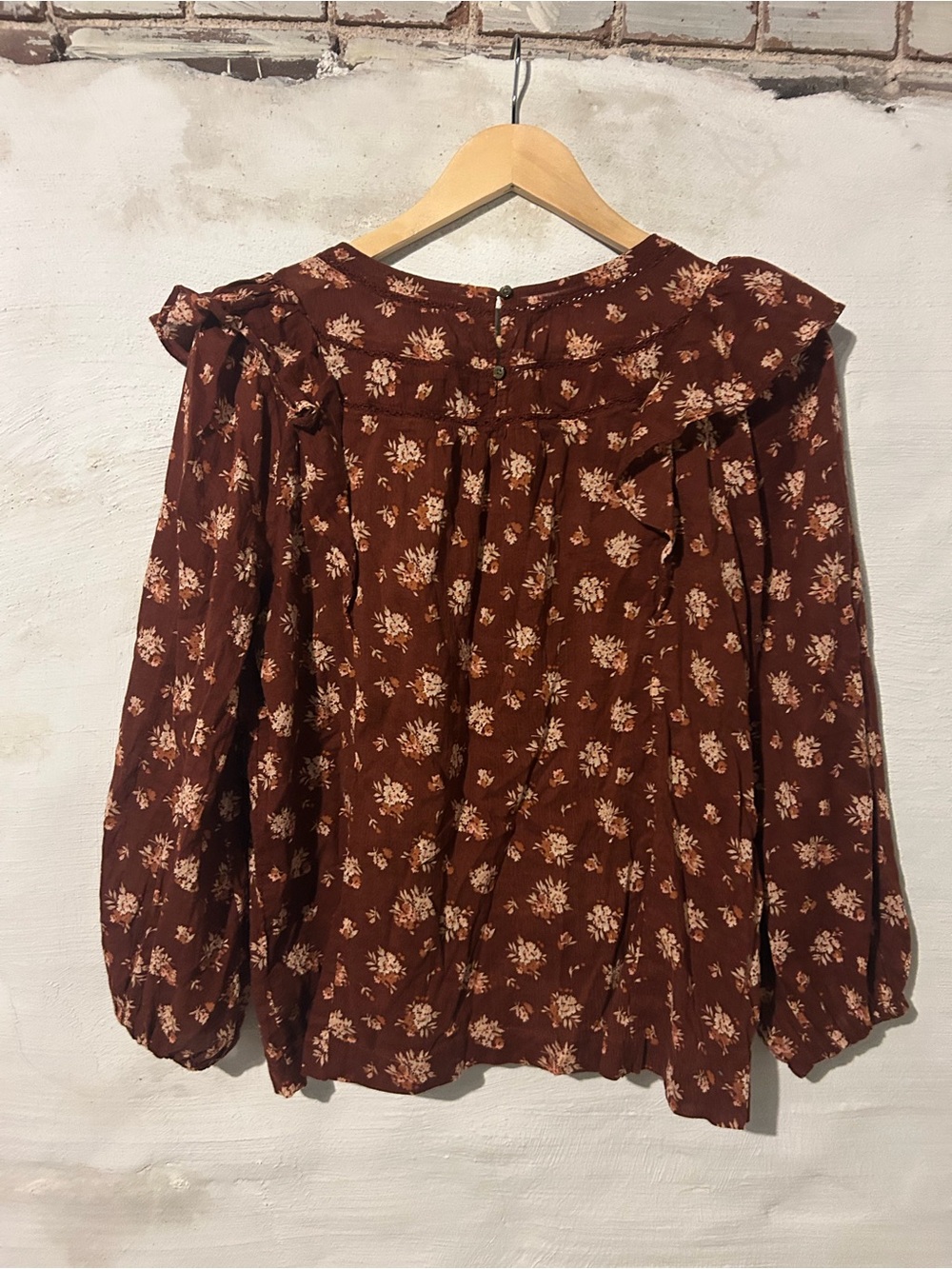 Madewell Ruffle Top - Picture 5 of 9